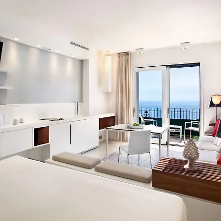 Hotell Belvedere 4*