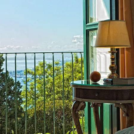 Belvedere Hotell 4*