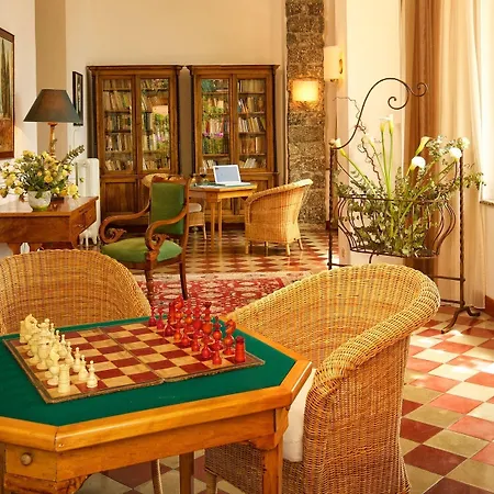 Belvedere Hotell 4*